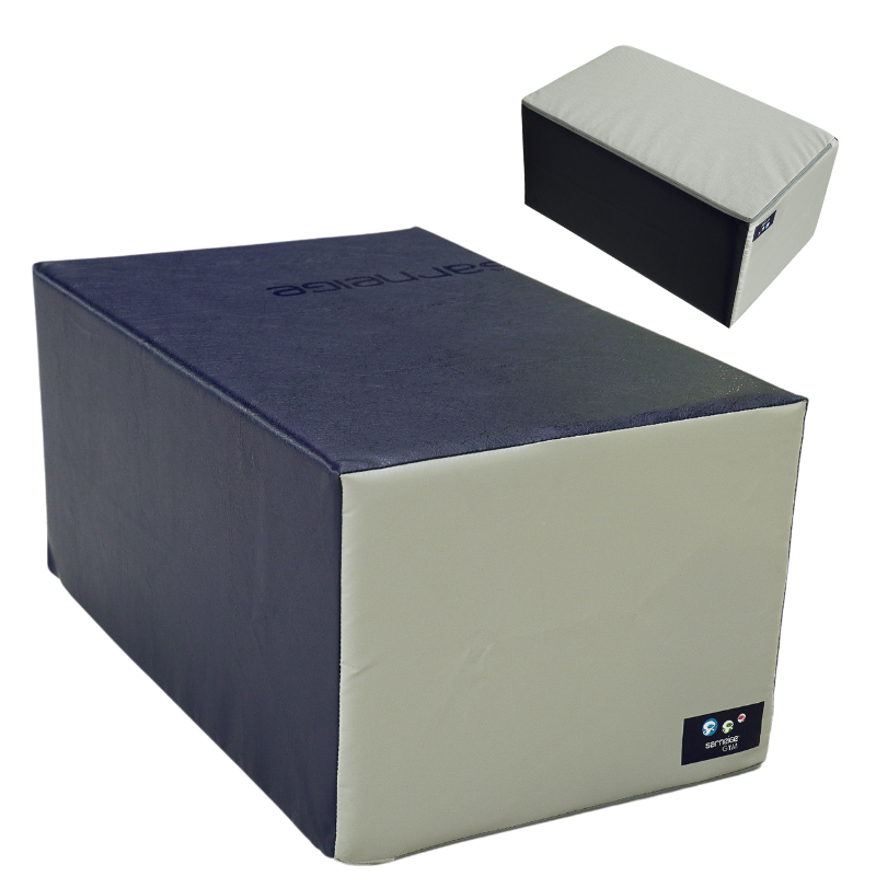 Bloc modulaire en mousse avec revêtement bleu et beige, destiné à l’équipement psychomoteur maternelle pour la motricité des enfants.